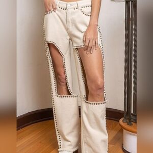 POL Open Knee Studded Jeans. Size M NWOT